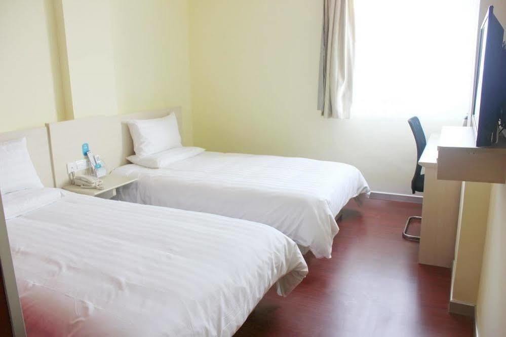 Hanting Hotel Yibin Zhongshan Street ภายนอก รูปภาพ